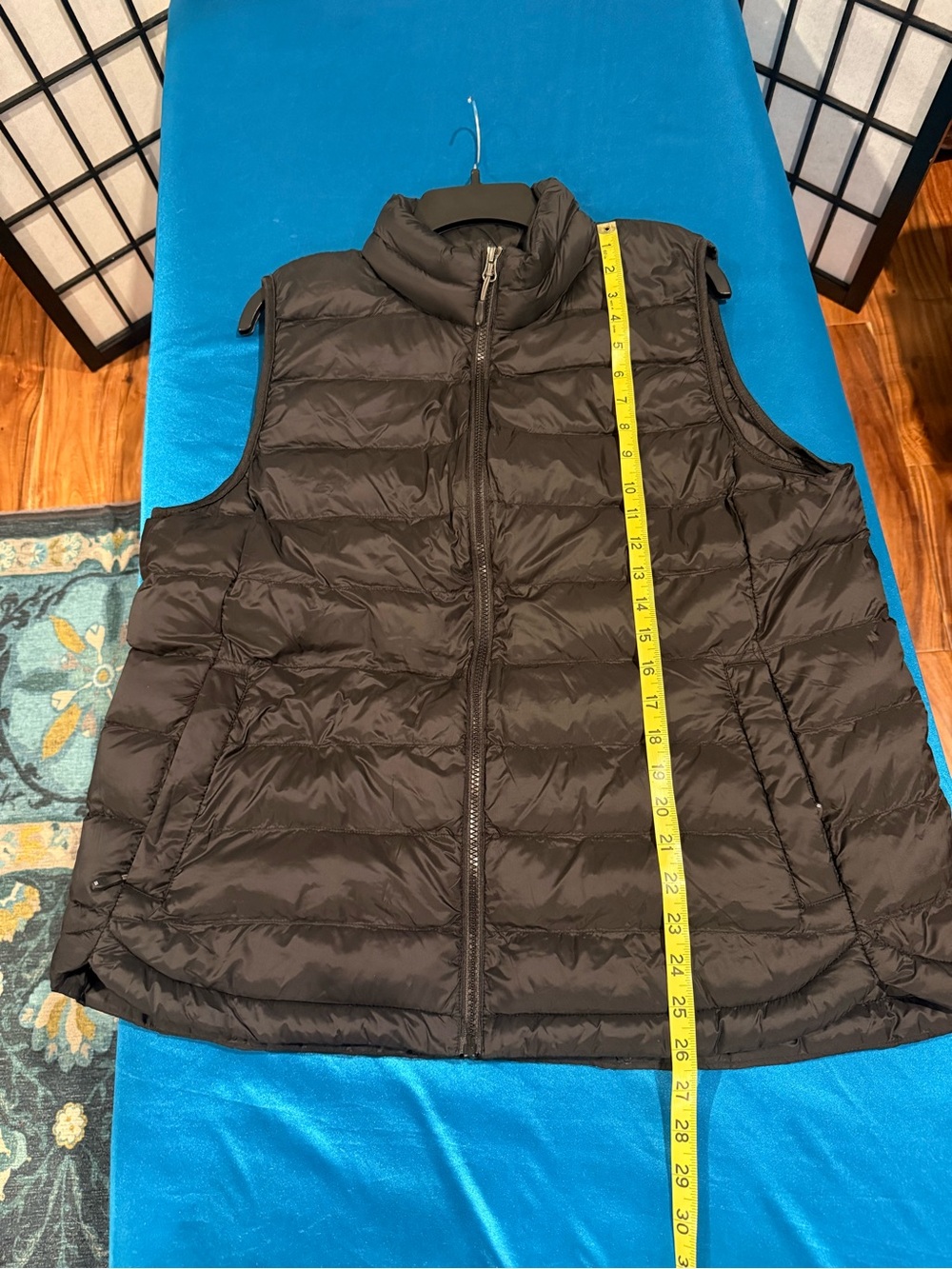 32 Degrees Women’s Black Quilted Puffer Vest (G2) - Picture 5 of 5